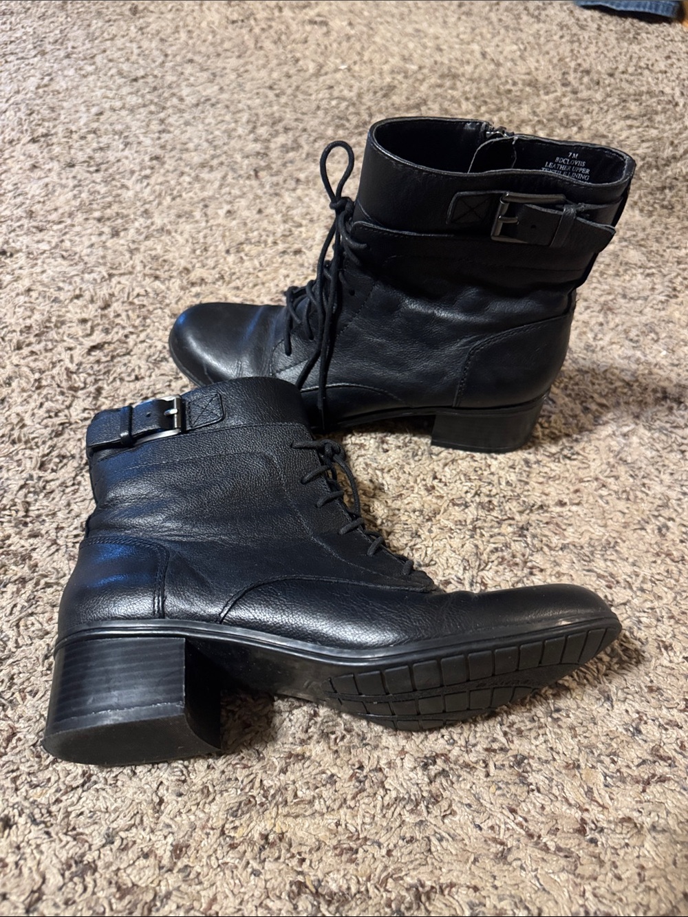 Bandolino Black Leather Lace-Up Ankle Boots with Buckle